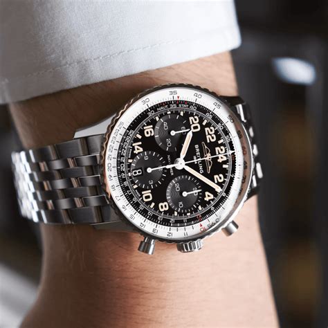 breitling pb02301a1b1p1